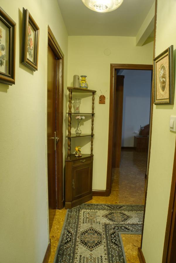 Apartamento Muy Amplio, Con Wifi Y A 12 Minutos Del Centro Gijon Luaran gambar
